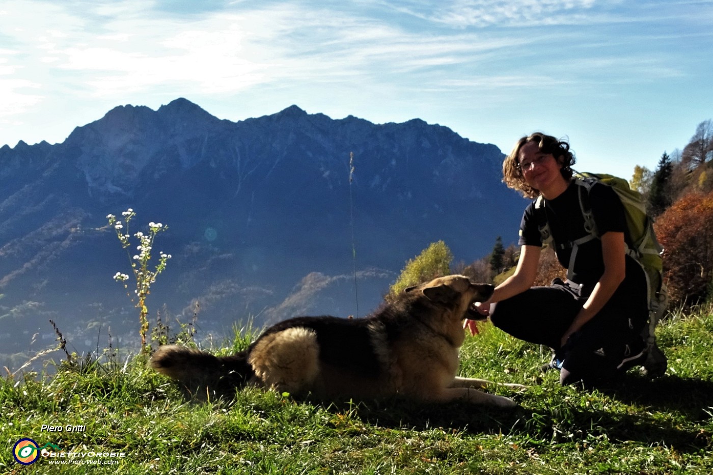 20 Dalla Cascina Mattuida vista in Alben.JPG